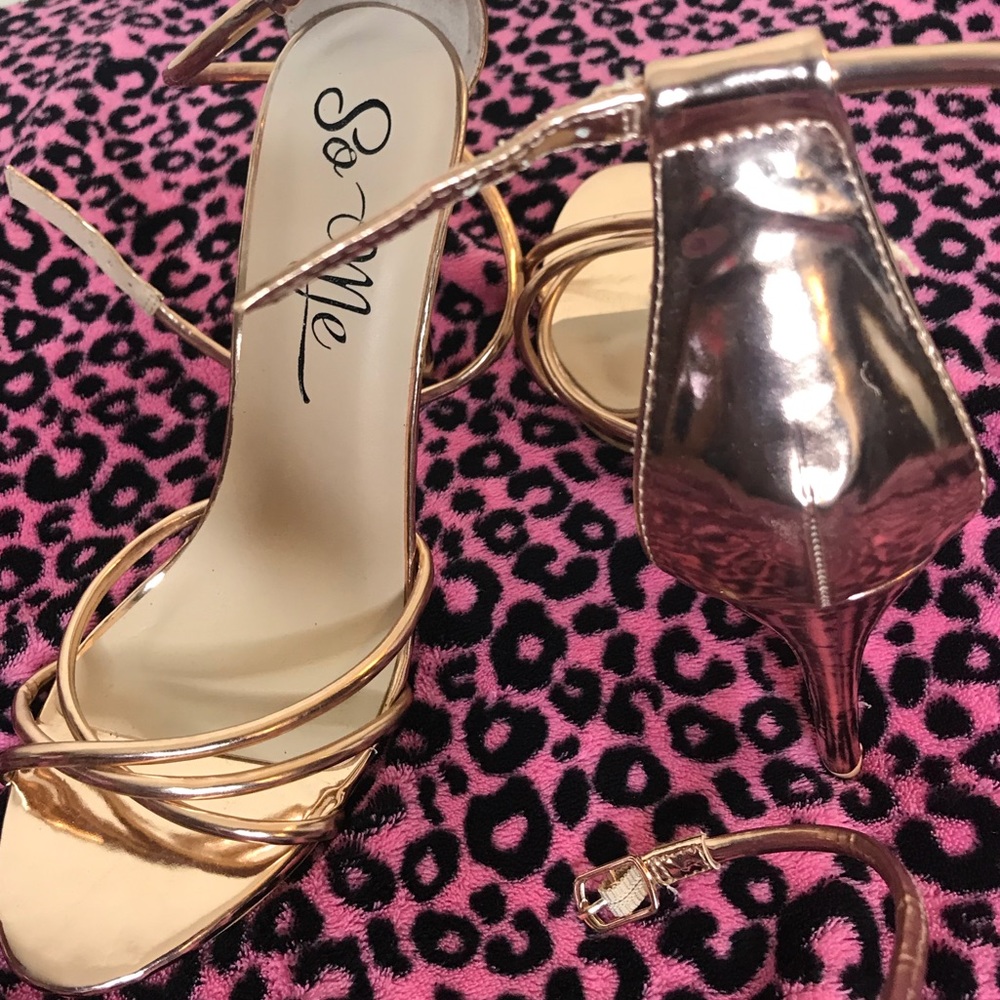 Classy Simple pump
